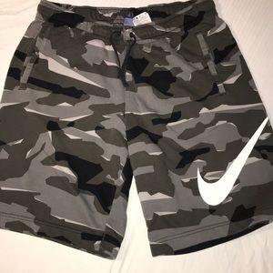 Men’s Nike shorts